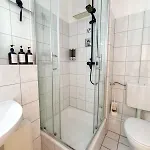 Apartman With Balcony, Good Parking For Long Essen