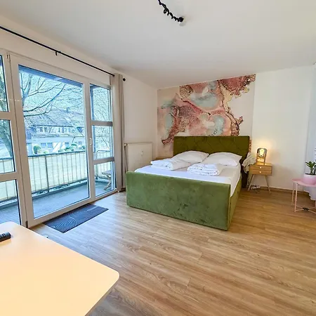 شقة With Balcony, Good Parking For Long *