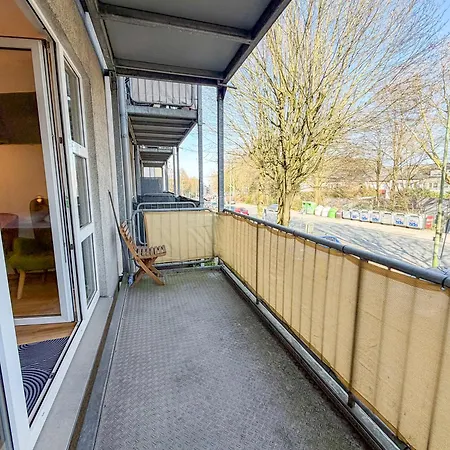 With Balcony, Good Parking For Long إسن